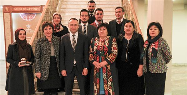 Kırgızistan Meclis Başkan Vekili Mamırovadan Diyanet Vakfına ziyaret