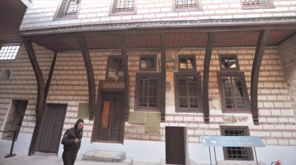 Köylere cumbalı cami geliyor