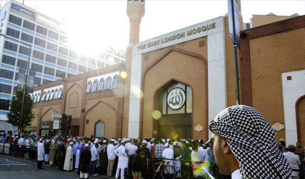 İngiltere'de Camimi Ziyaret Et Günü