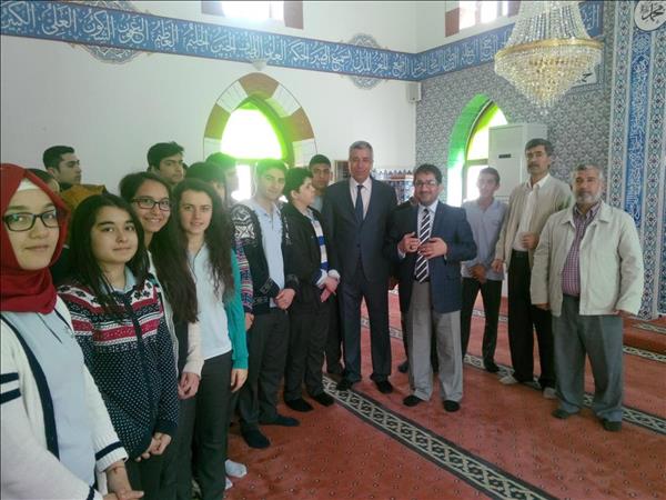 ÖĞRENCİLERDEN CAMİ ZİYARETİ
