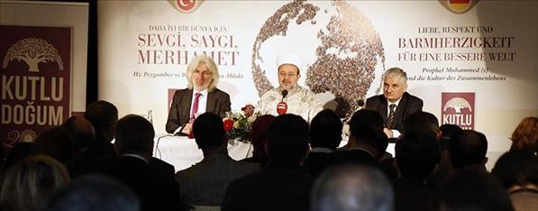 Başkan Görmez, Köln de Avrupalı gazetecilerle bir araya geldi