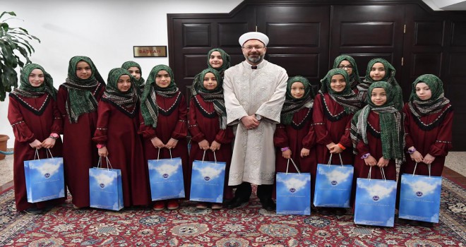 2018 Dünya Robot Yarışması'nda ödül alan hafızlık öğrencilerinden Diyanet’e ziyaret