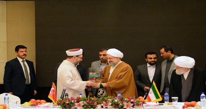 Diyanet İşleri Başkanı Erbaş İran’da,'İki ülkenin, ümmetin istifadesine sunabileceği çok hizmet var'