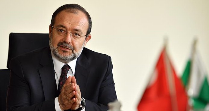Görmez, İslamabad’da Büyükelçiliği ve Maarif Vakfı’nı ziyaret etti