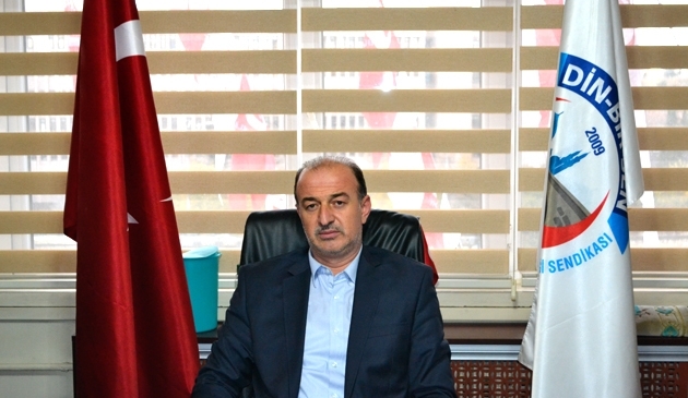 Siyasetçilerin üslubu temiz olmalıdır.