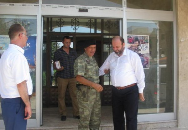 Tuğgeneral İhsan Başbozkurt’tan Müftülüğe Veda Ziyareti.
